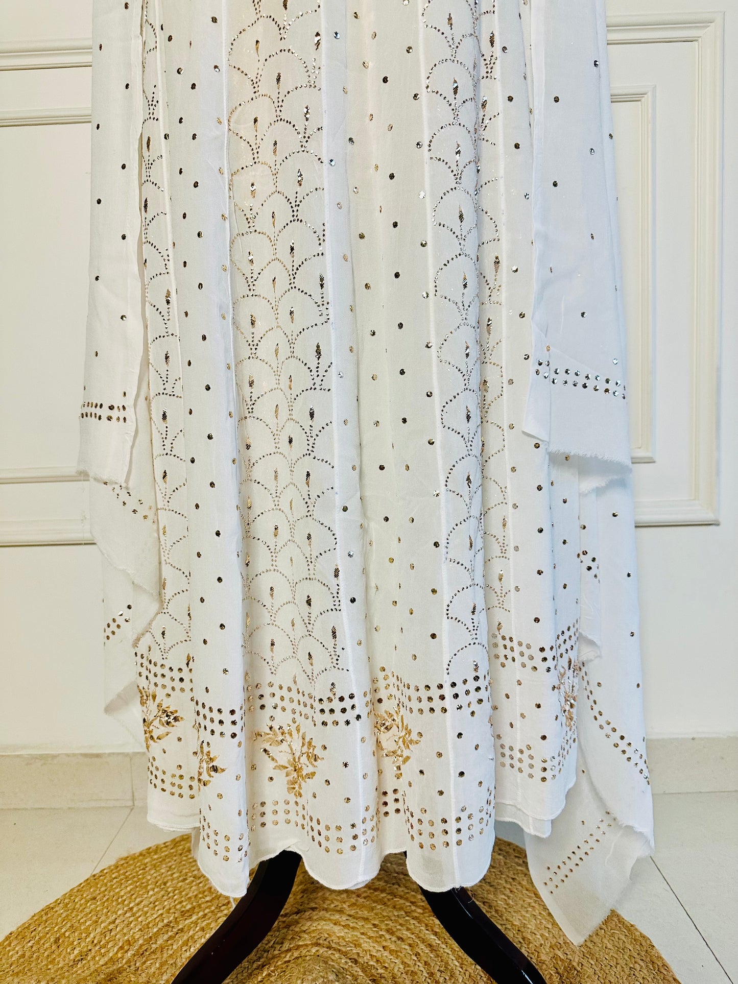Mukaish work anarkali
