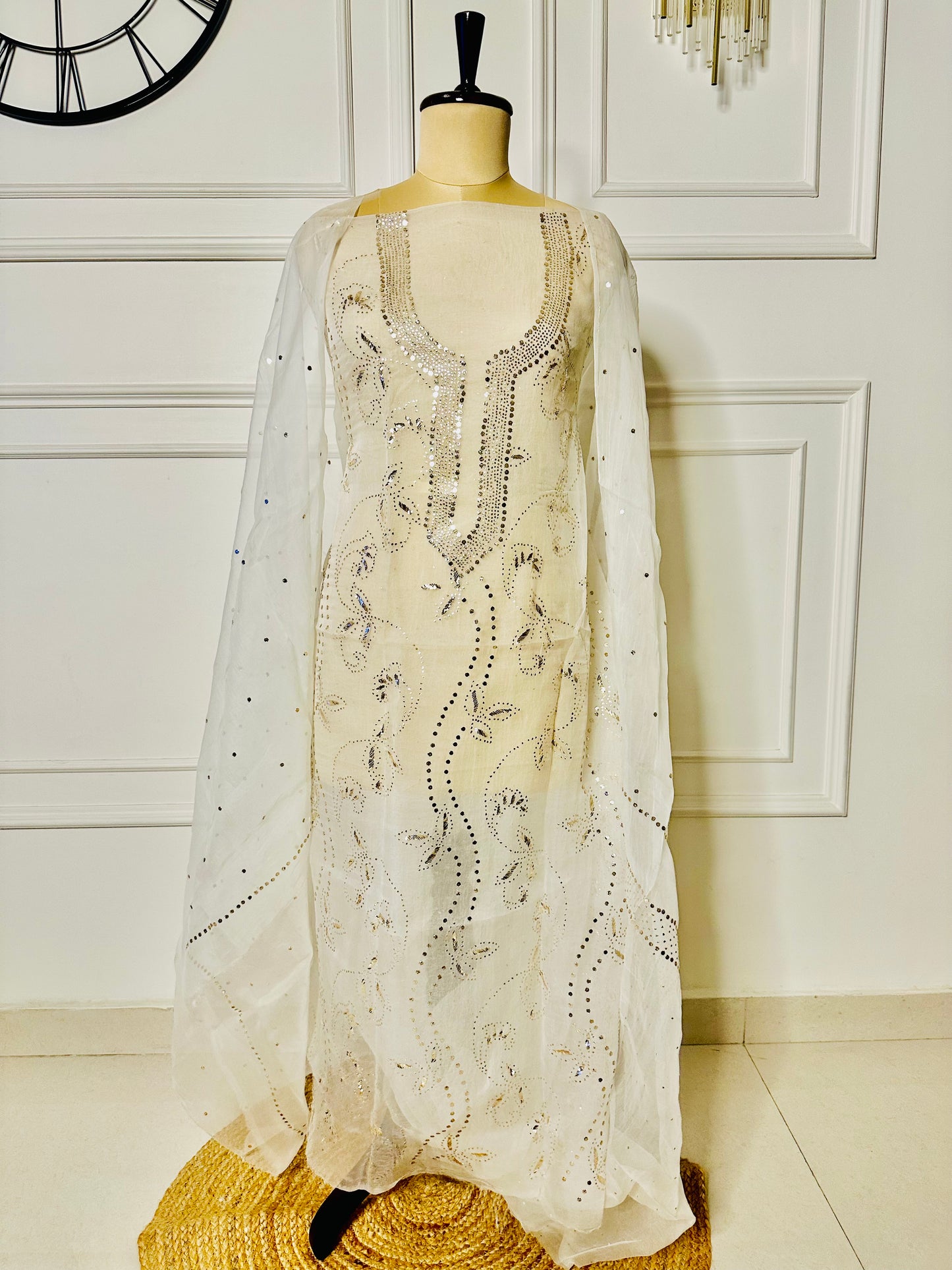 Pure organza mukaish and kamdani work suit