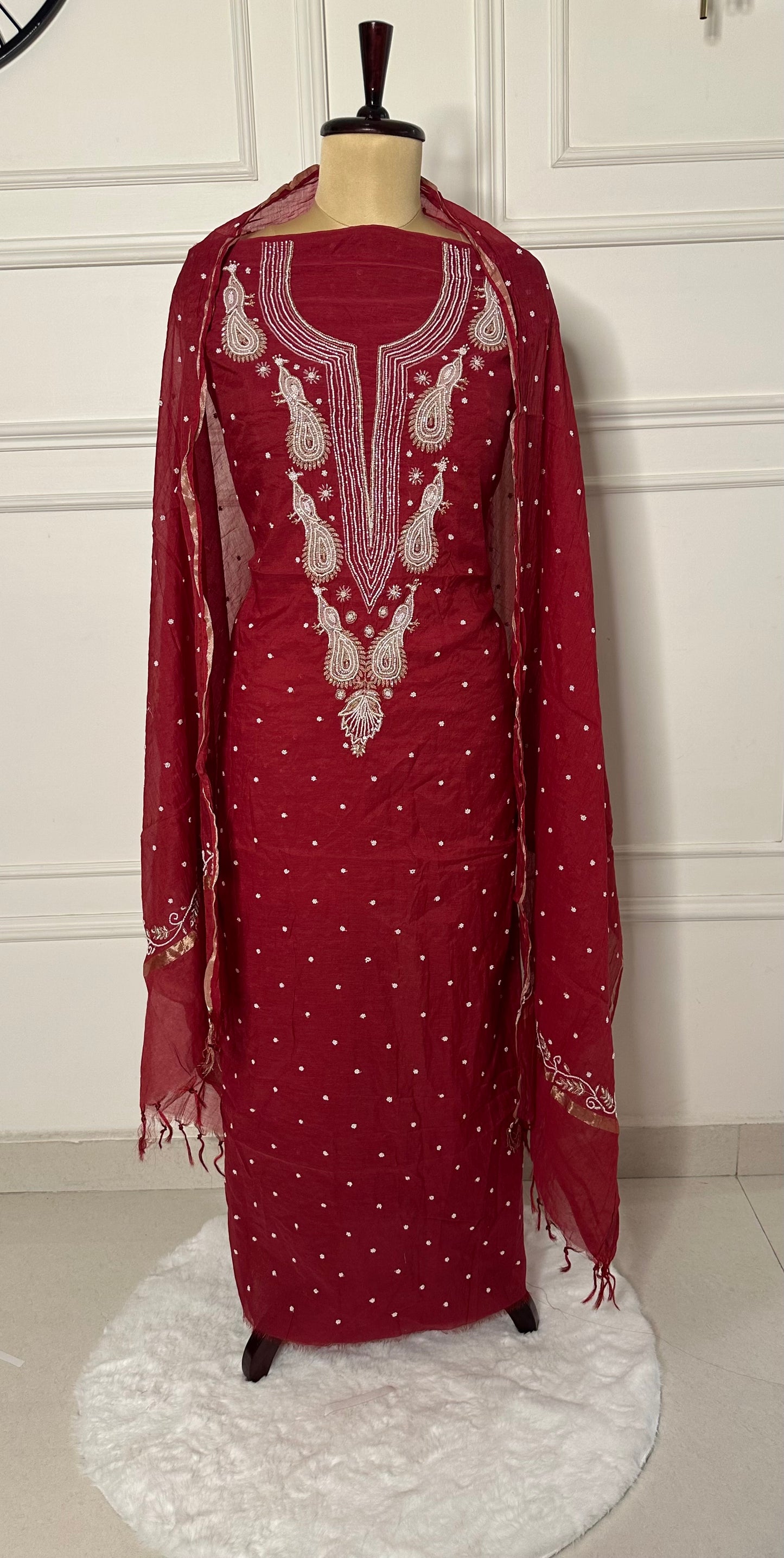 Mukaish and pearl work straight suit