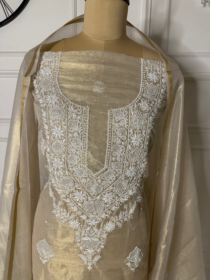 Tissue silk suit