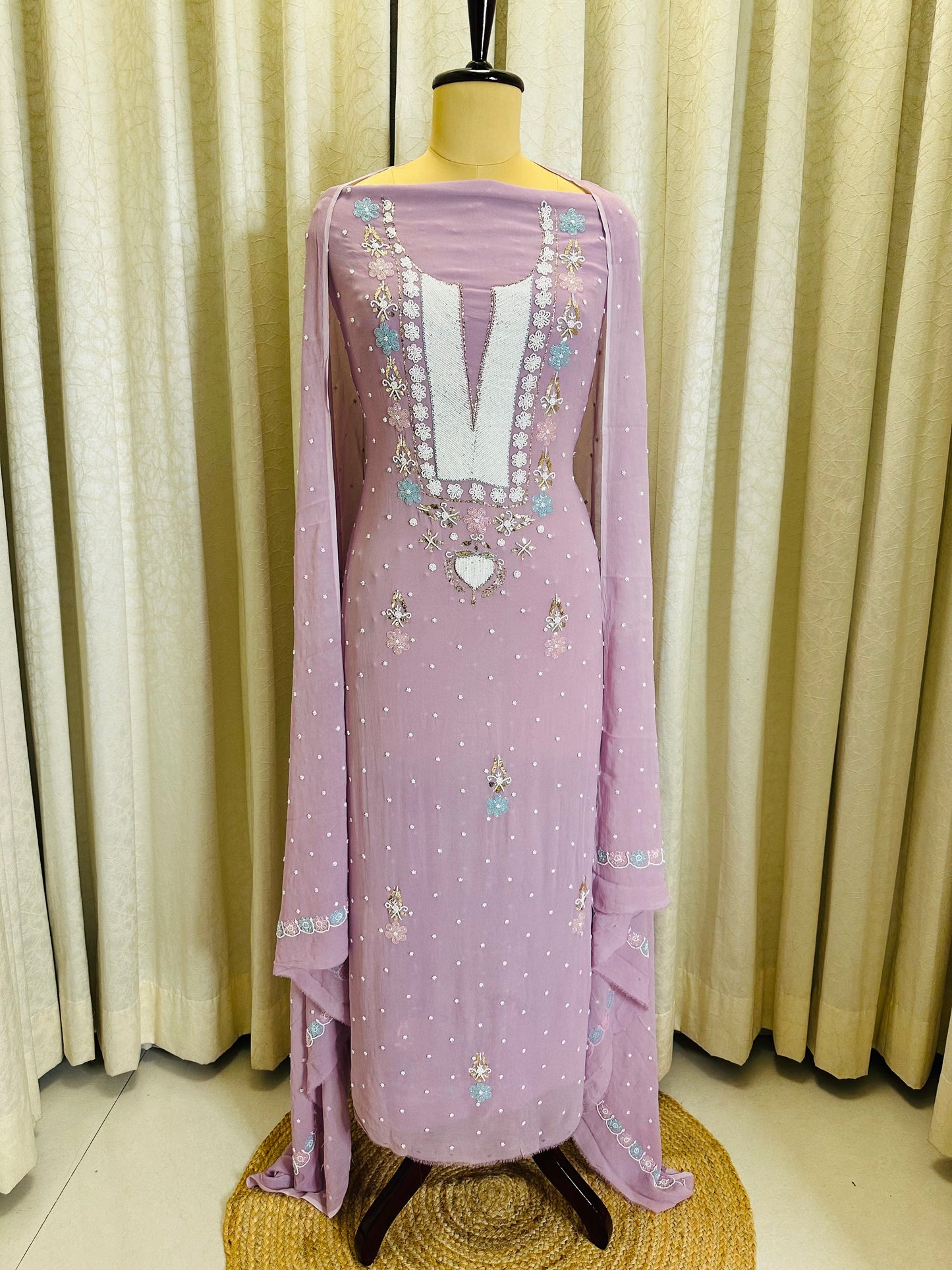Lavender Katdana, Pitta and Pearl Work Suit